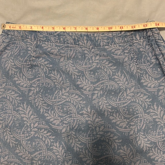 Liz Claiborne size 8 petite denim skort - Picture 5 of 5